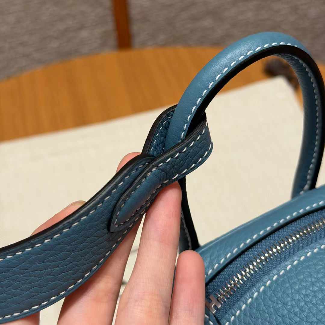 에르메스 린디 4