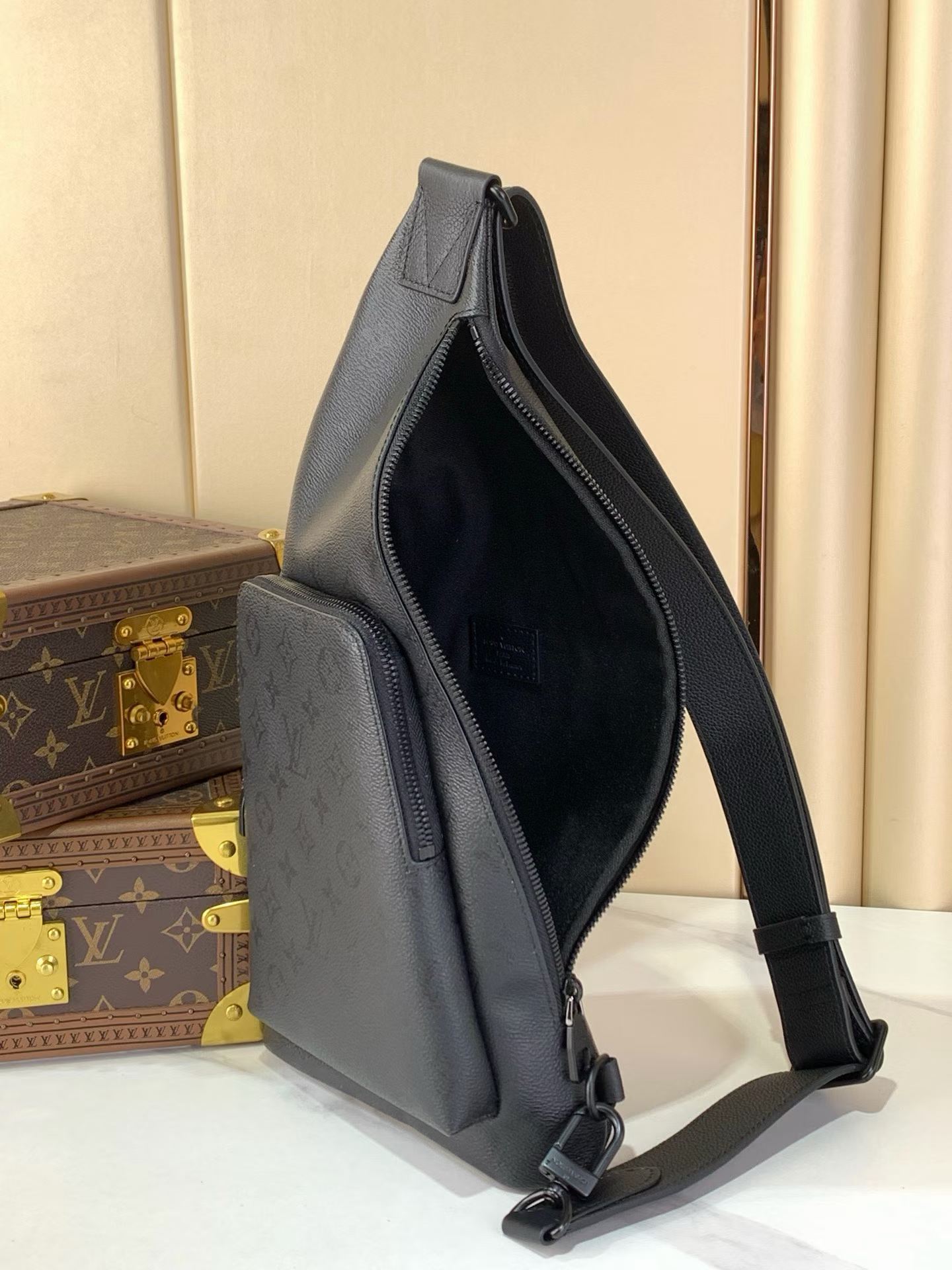 루이비통 M28399 8