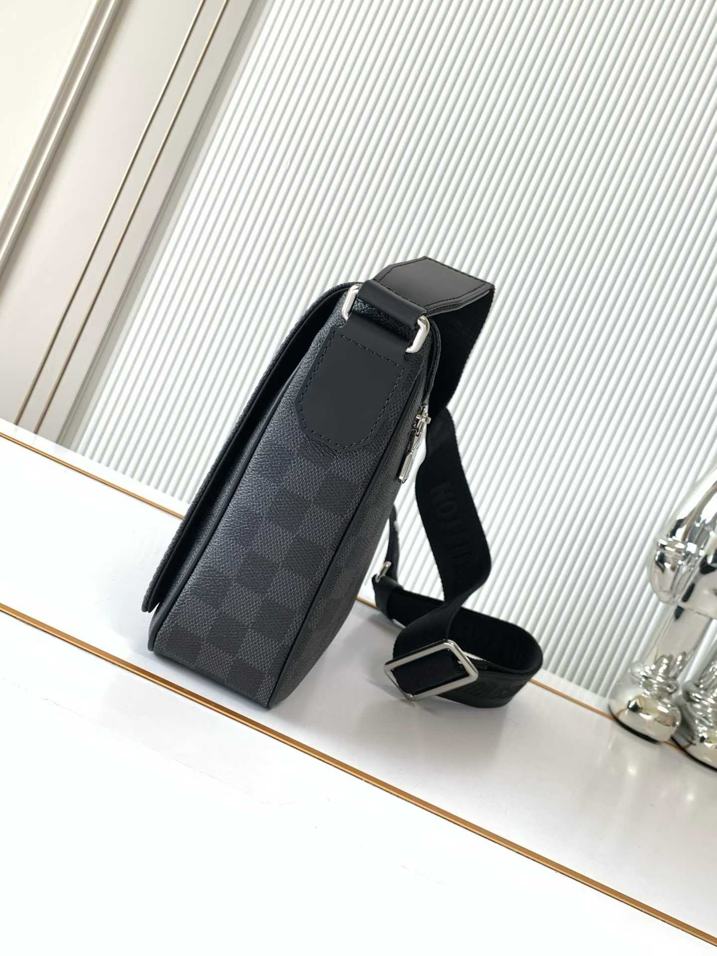루이비통 M46710 1